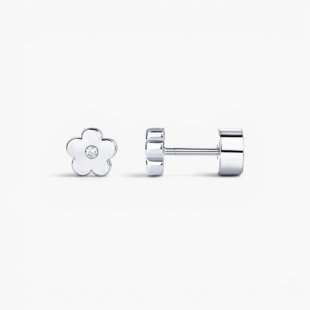 Dainty Daisy Flat Back Stud Earrings
