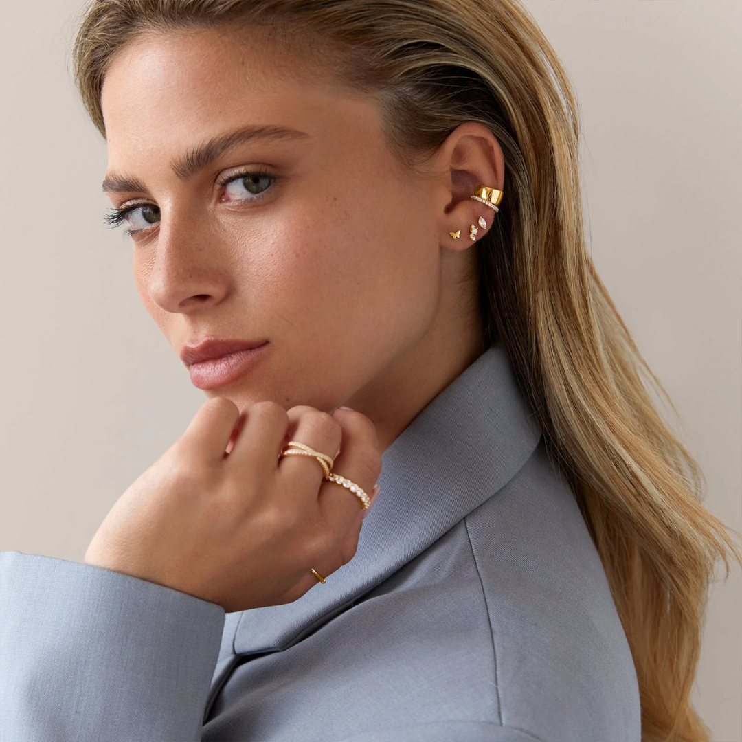 Tiny Teardrop Flat Back Studs