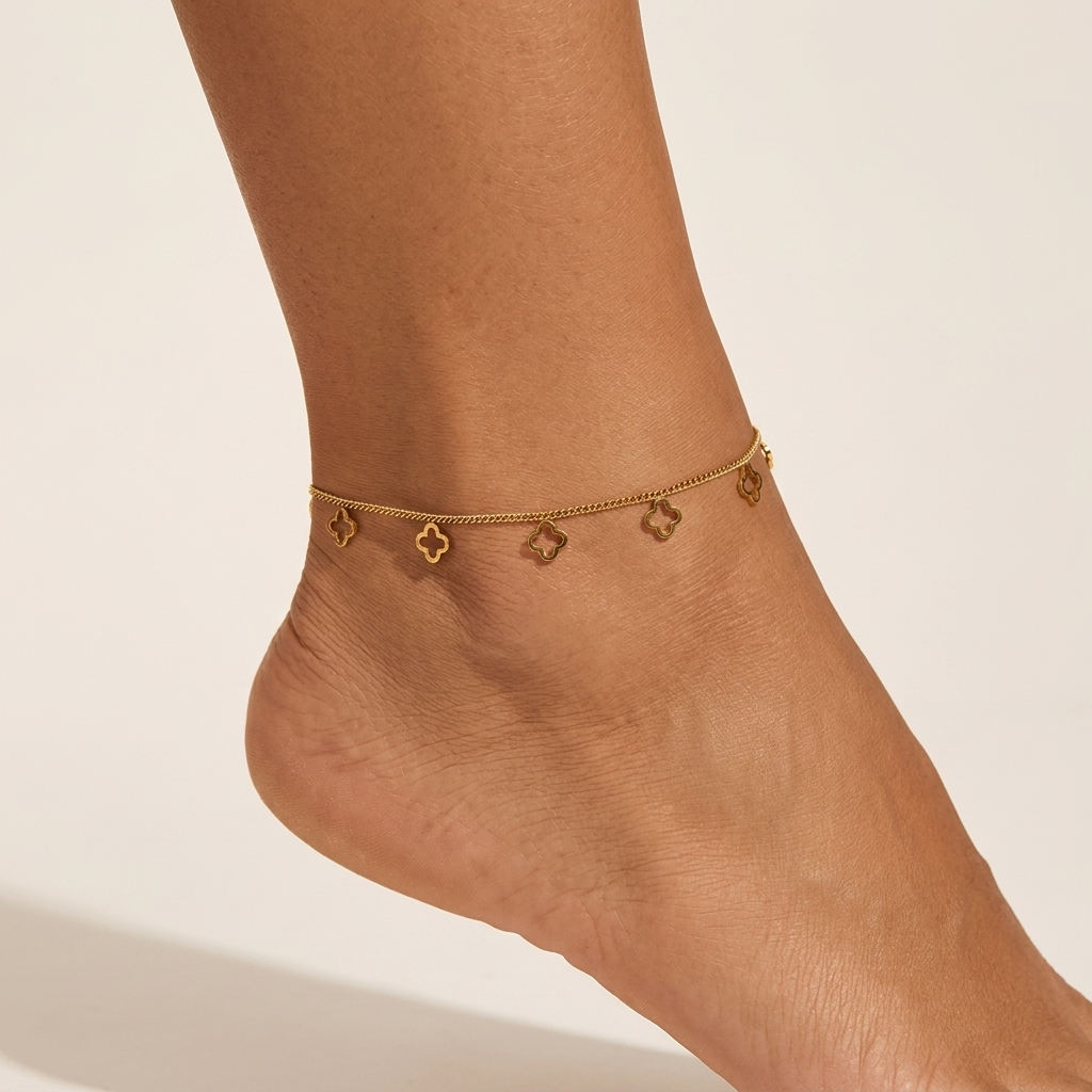Maya Polished Clover Anklet