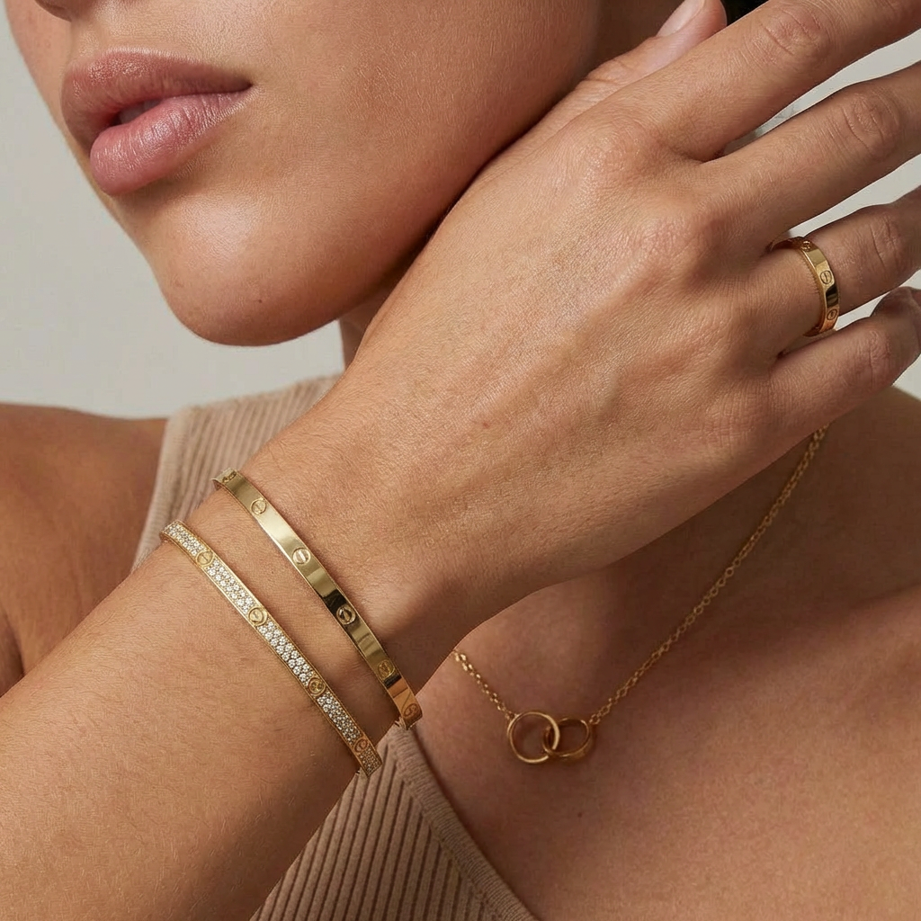 Classic Love Bracelet – Slim Screw Design