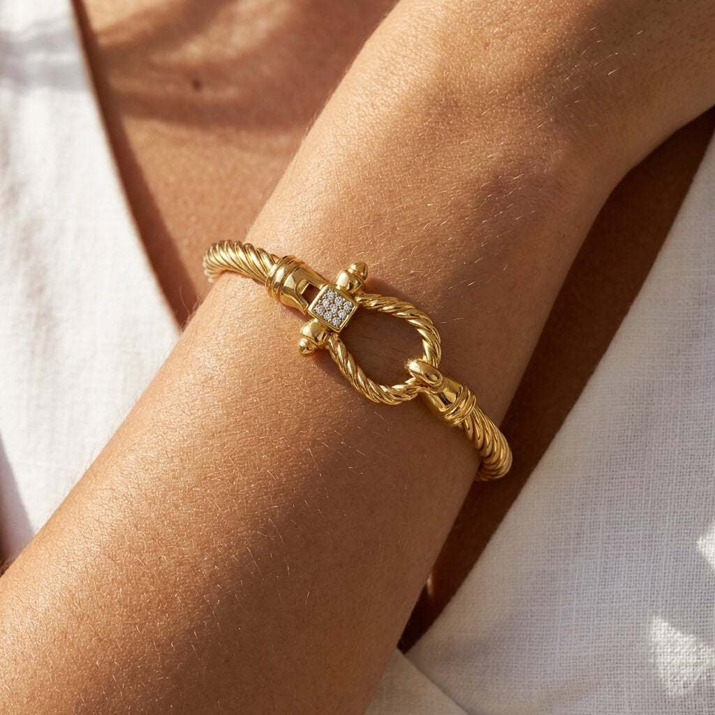 Velari Twisted Cable Buckle Bracelet