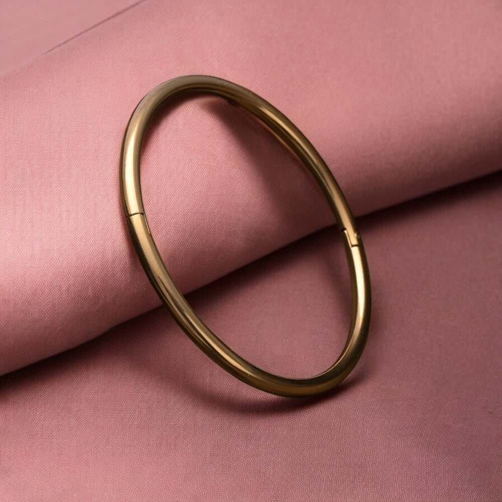 Classic Gold Bangle Bracelet