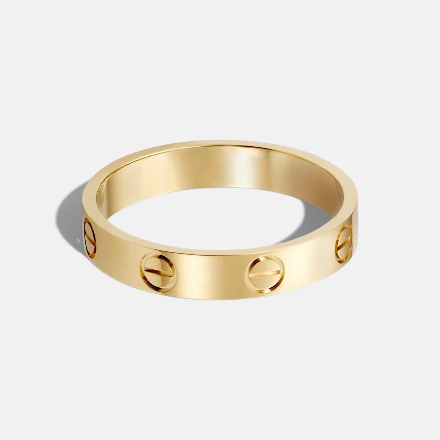 Classic Love Band Ring – Gold