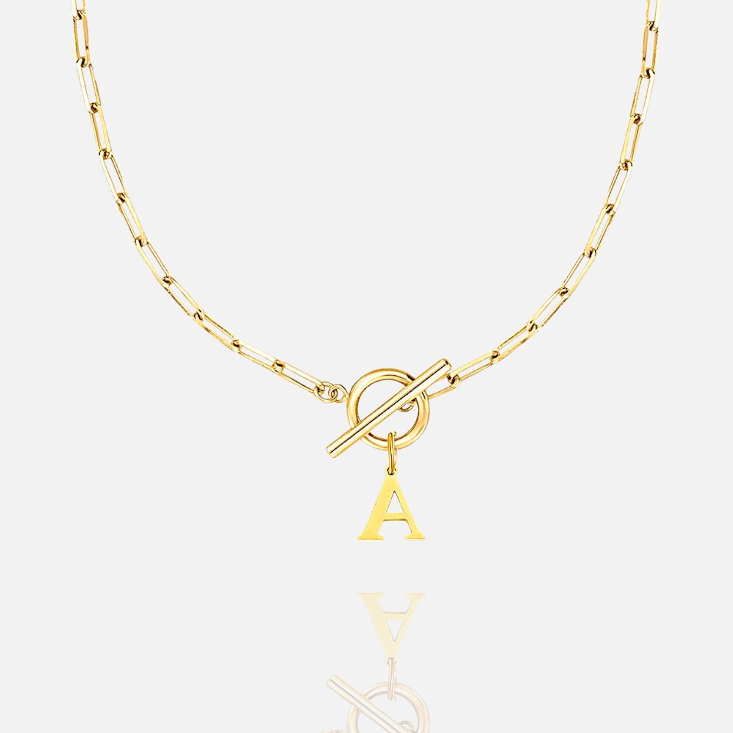 Paperclip Initial Circle Clasp Necklace – Gold