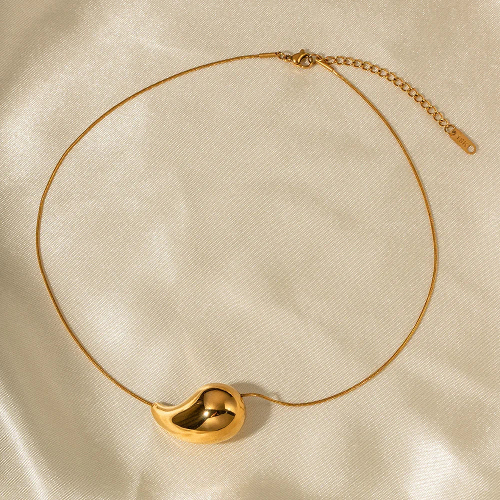 Teardrop Glow Pendant Necklace