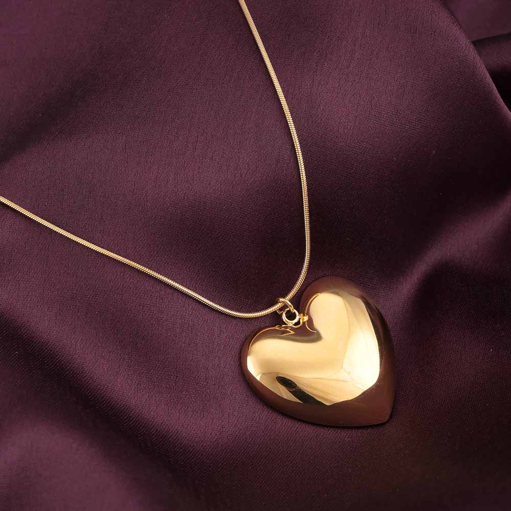 Golden Heart Charm Chain Necklace