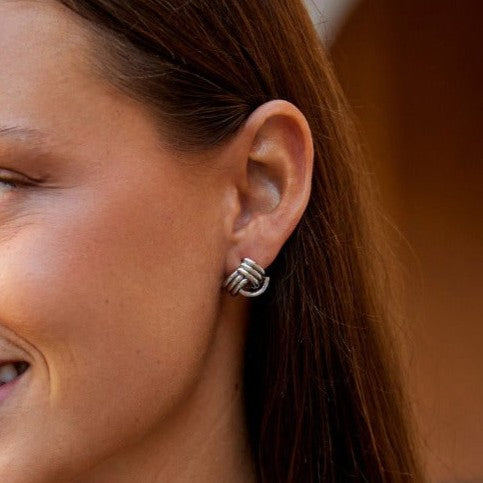 Velisse Maxi Twist Stud Earrings