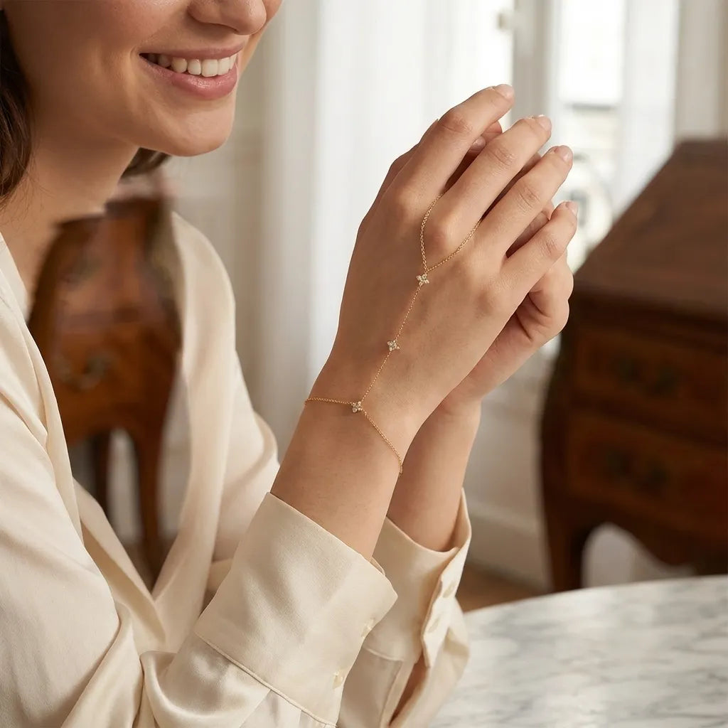 Clara Dainty Chain Bracelet