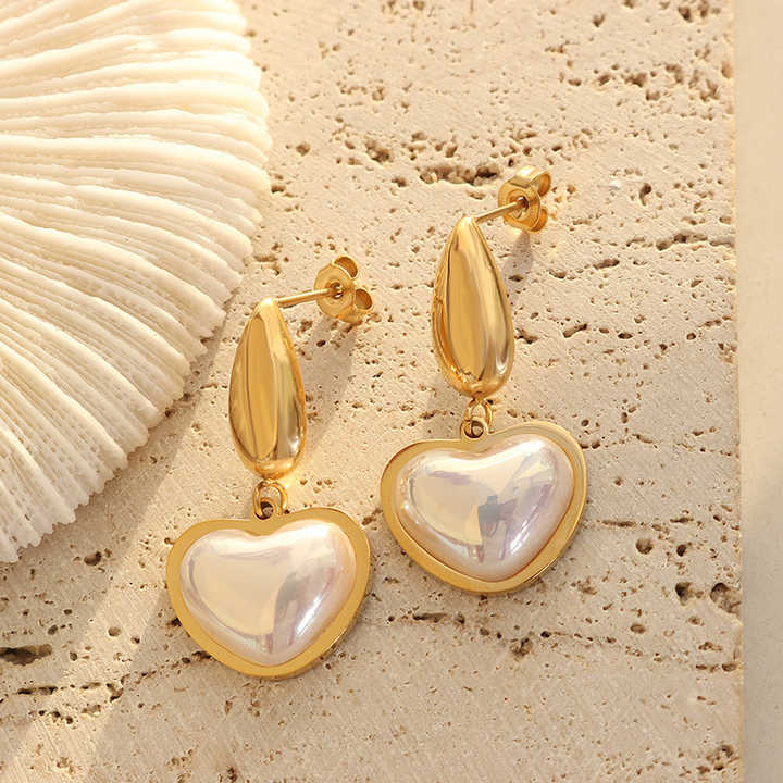 Vintage Pearl Heart Earrings