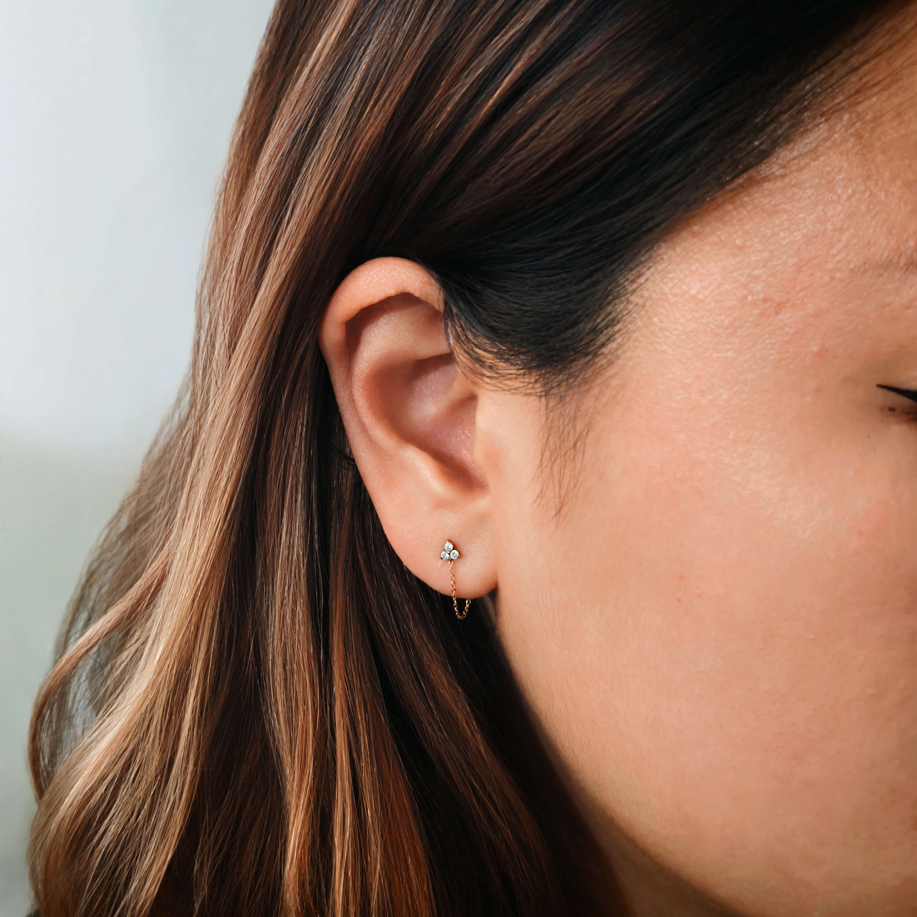 Crystal Trinity Chain Nap Earrings