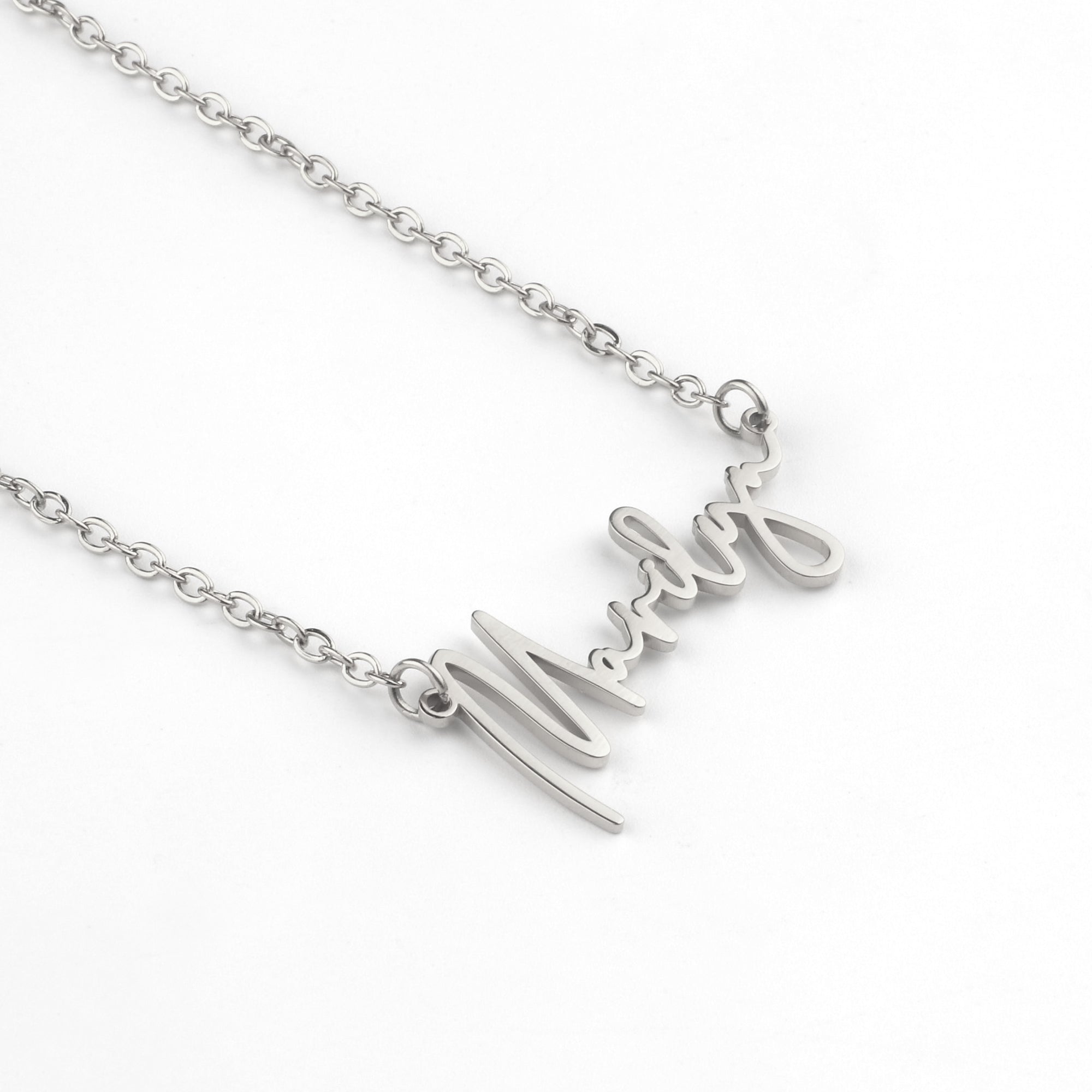 Signature Personalized Name Necklace
